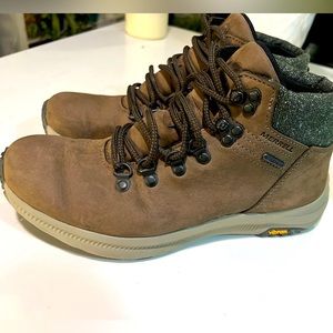 Merrell - waterproof boots -woman’s 8